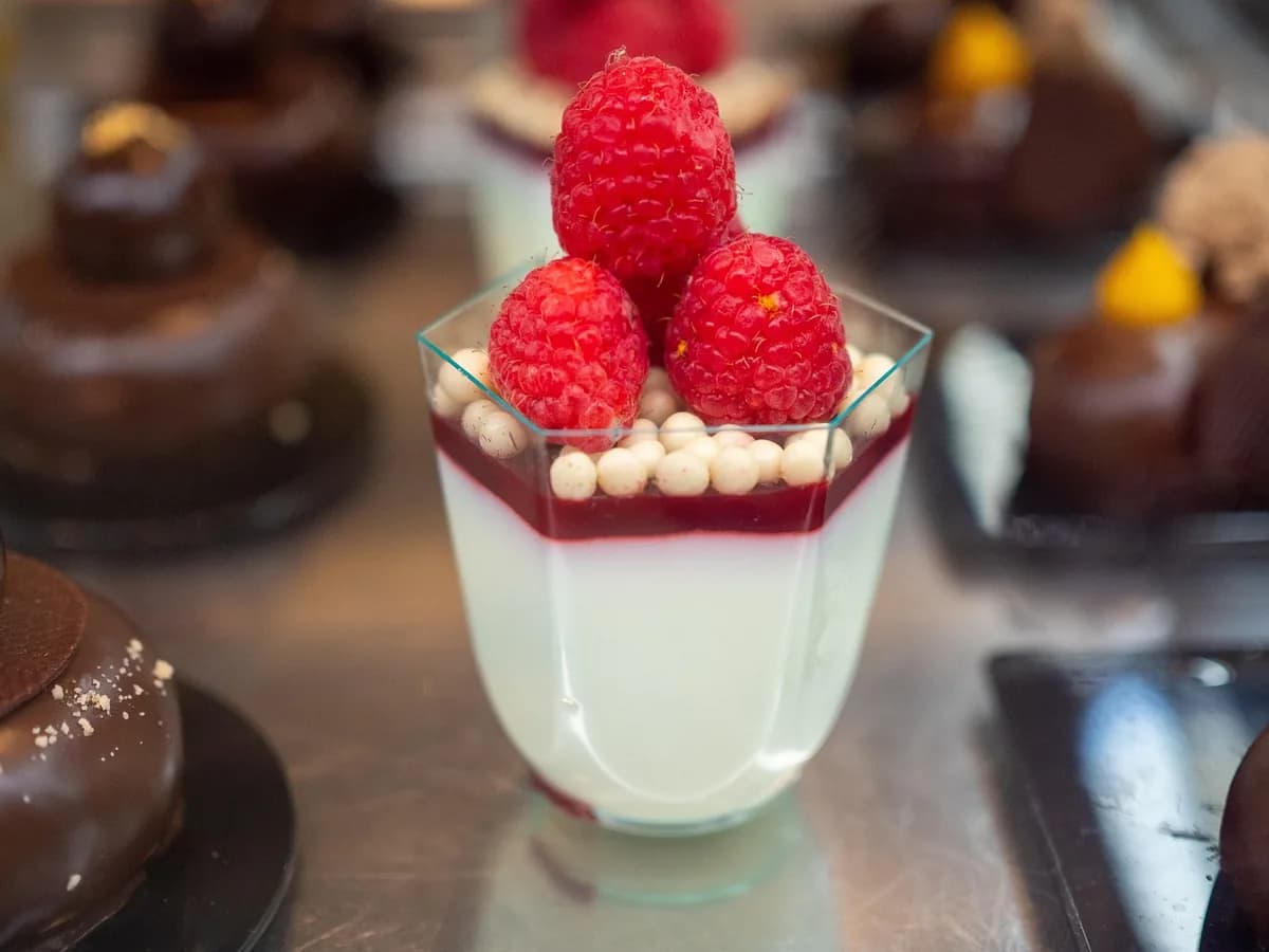 raspberry, parfait, mousse, sweet, dessert, food, fruit, berry, creamy, dairy, parfait, parfait, parfait, parfait, parfait, mousse